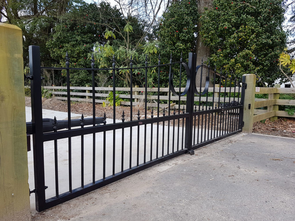 Custom made aluminium gates